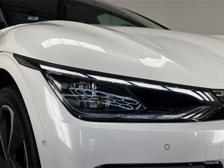 2022 Kia EV6 - thumbnail 9