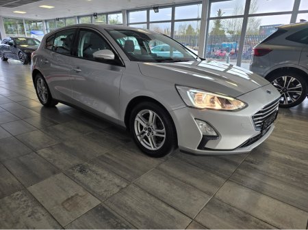 2019 Ford Focus - thumbnail 12