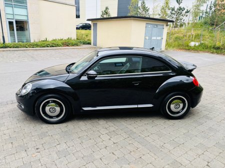 2014 Volkswagen Beetle  €10,950