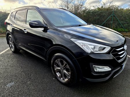 2013 Hyundai Santa Fe  €10,999 thumbnail