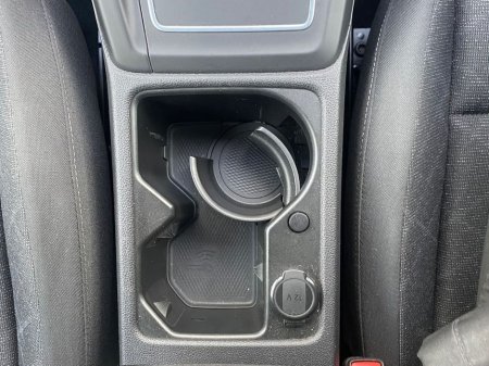 2022 Volkswagen Golf - thumbnail 18