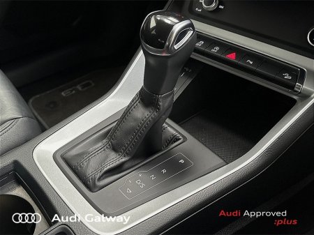 2021 Audi Q3 €449 P/M - 35 TDI 150HP SE A/T €34,450 thumbnail