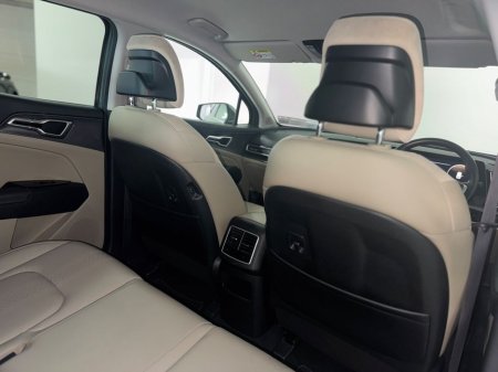 2022 Kia Sportage - thumbnail 5