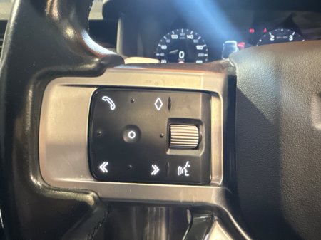 2021 Land Rover Discovery - thumbnail 12