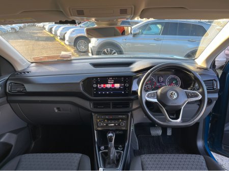 2020 Volkswagen T-Cross 1ST AUTOMATIC 1.0 PETROL //KEYLESS ENTRY//REVERSE CAMERA//BLIND SPOT WARNING// €19,950 thumbnail