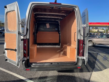 2026 Nissan Interstar - thumbnail 3