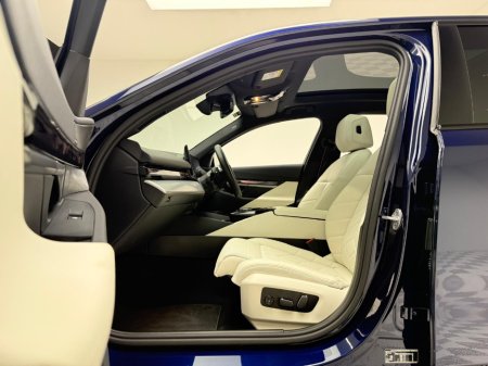 2025 BMW 5 Series 550E M SPORT PRO XDRIVE €87,990 thumbnail