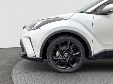2021 Toyota C-HR - thumbnail 18