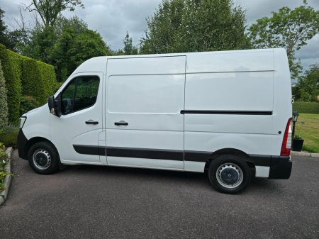 2021 Renault Master  €17,250