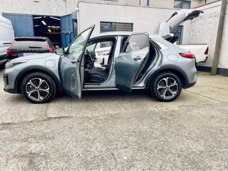 2024 Kia XCeed - thumbnail 32