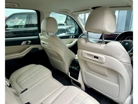 2019 BMW X5 - thumbnail 17