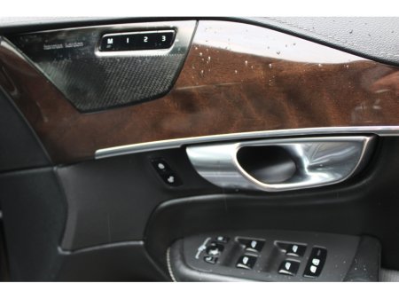 2019 Volvo XC90 - thumbnail 13