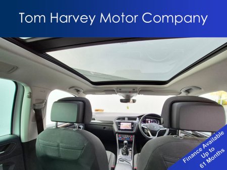 2023 Volkswagen Tiguan ELEGANCE 2.0 TDI 150hp €39,950 thumbnail