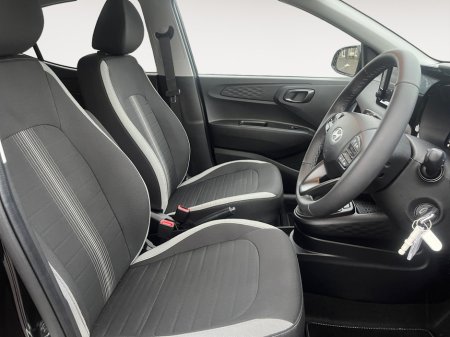 2025 Hyundai i10 DELUXE PLUS €22,500 thumbnail