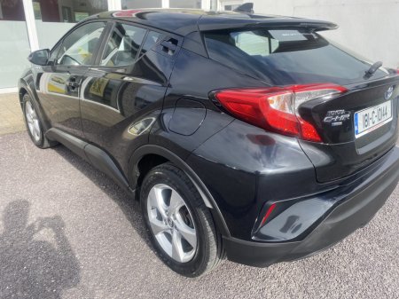 2018 Toyota C-HR HYBRID LUNA 4DR AUTO €17,700