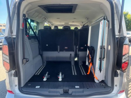 2026 Ford Tourneo Custom PHEV 2.5 Titanium Wheelchair Accessible Taxi thumbnail