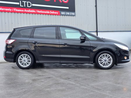 2017 Ford S-Max 2.0 TDCi 150PS Zetec €12,950 thumbnail