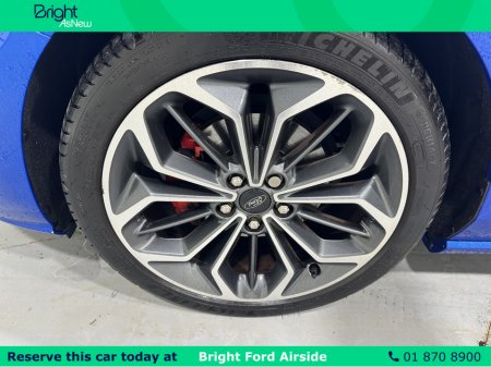 2023 Ford Focus - thumbnail 12