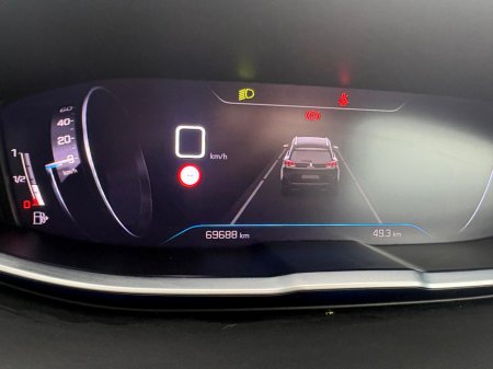 2023 Peugeot 5008 FL ALLURE 1.5 BLUE HDI 13 130 6.3 €36,950 thumbnail