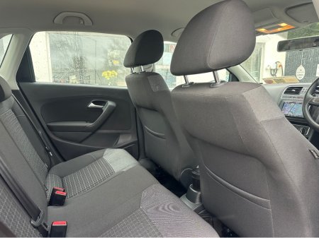 2017 Volkswagen Polo - thumbnail 23