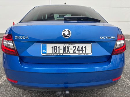 2018 Skoda Octavia - thumbnail 2