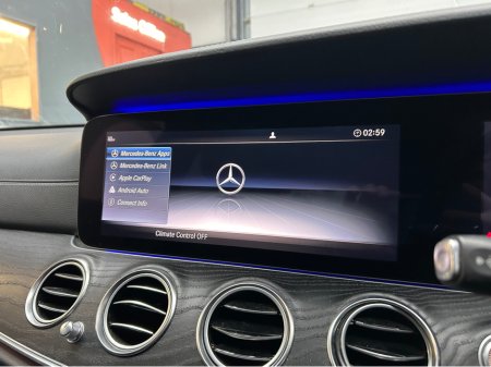 2019 Mercedes-Benz E Class - thumbnail 8