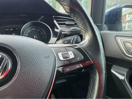 2016 Volkswagen Touran ( 162 REG 1.4 HIGHLINE 7 SEATER CARPLAY ANDROID AUTO LARGE TOUCH SCREEN - SPECIALISING IN IMPORTS OF GERMAN AUTOMATIC HI SPEC €16,950 thumbnail