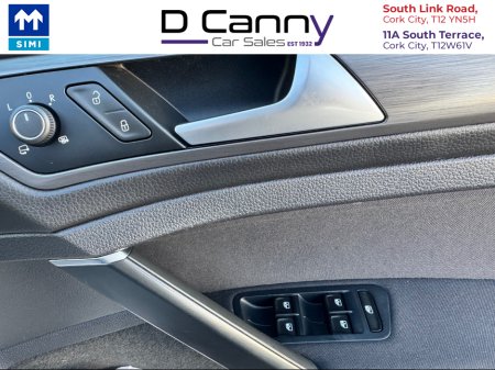 2017 Volkswagen Golf 1.2 petrol Automatic €15,900 thumbnail