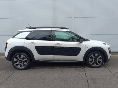 2015 Citroen C4 Cactus 1.6 BlueHDi 100 Feel M6F €7,995