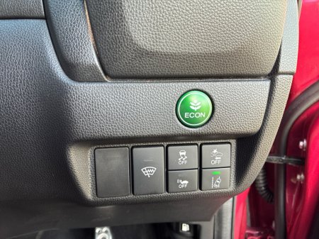 2017 Honda Fit 1.5L Petrol Hybrid Automatic thumbnail
