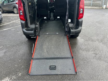 2024 Citroen Berlingo - thumbnail 10