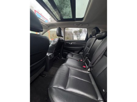 2017 Nissan X-Trail - thumbnail 16