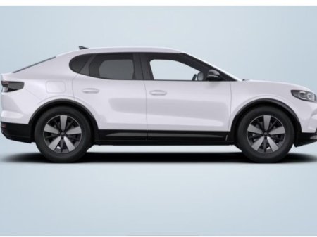 2026 Ford Capri - photo 2