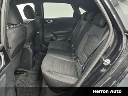 2025 Kia Ceed 1.0 GT Line Petrol €28,900 thumbnail