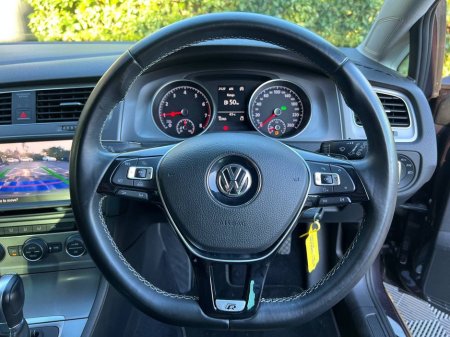 2015 Volkswagen Golf LOUNGE EDITION 1.2 TSI AUTO // NEW 19" R-LINE ALLOYS // REVERSE CAMERA // NEW NCT 03/27 €14,900 thumbnail
