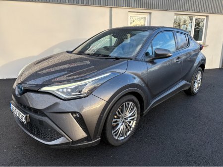2023 Toyota C-HR HYBRID SOL 4DR AUTO €23,950 thumbnail