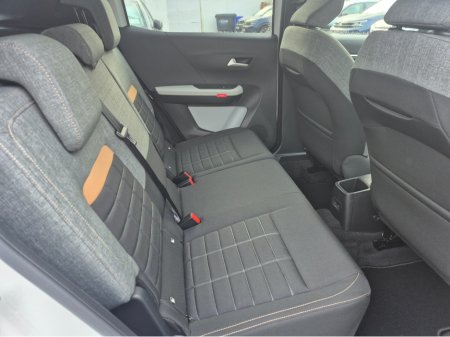 2026 Citroen C3 Aircross PLUS 1.2L Turbo petrol 100 6MT ( 7 seats ) €30,200 thumbnail