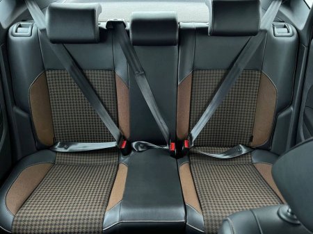 2017 Volkswagen Polo ORIGINAL EDITION 1.2 TSI AUTO // HEATED SEATS // REVERSE CAMERA // 16" MULTISPOKE ALLOYS €13,900 thumbnail