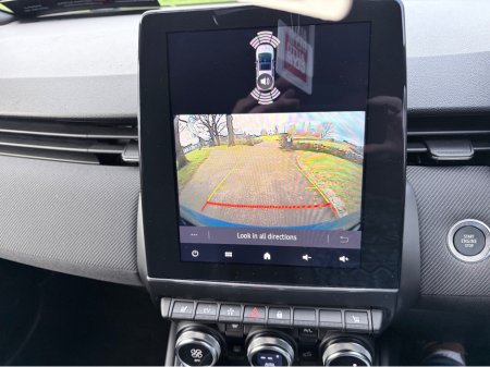 2025 Renault Clio ESPRIT ALPINE ETECH E-TECH €21,995 thumbnail