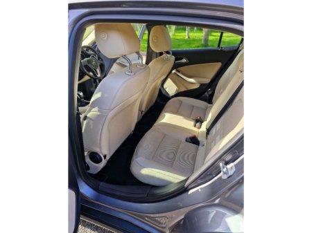 2014 Mercedes-Benz GLA Class - thumbnail 16