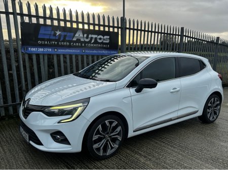 2021 Renault Clio High spec automatic 1.2 €17,995 thumbnail