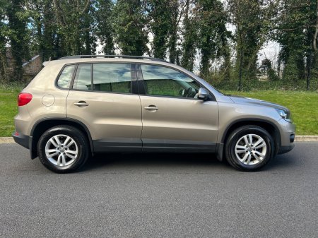2014 Volkswagen Tiguan - thumbnail 3