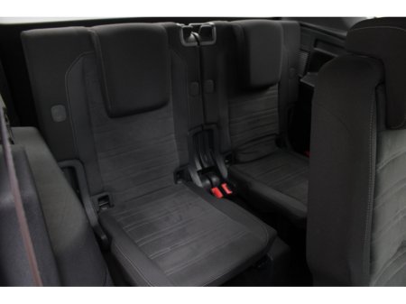 2019 Volkswagen Touran 2.0TDI 150BHP HIGHLINE 7 SEATER 5DR MPV AUTO // 1 OWNER WITH ONLY 99, 000 KM'S // BUY WITH CONFIDENCE AA AND SIMI APPROVED DEALER 2026 // FINANCE ARRANGED // ALL TRADE INS WELCOME // €23,950 thumbnail