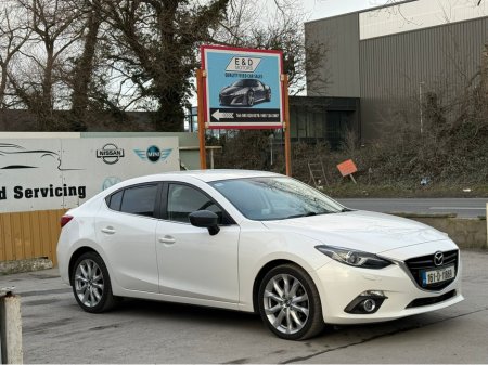 2016 Mazda Mazda3 2.2 D 150PS PLATINUM BL I 4 4DR €8,999 thumbnail