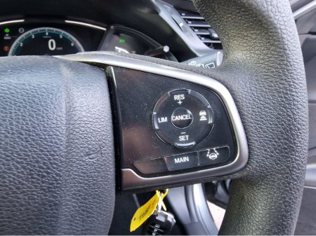 2019 Honda Civic SE VTEC-PETROL-LOW MILEAGE €15,950 thumbnail