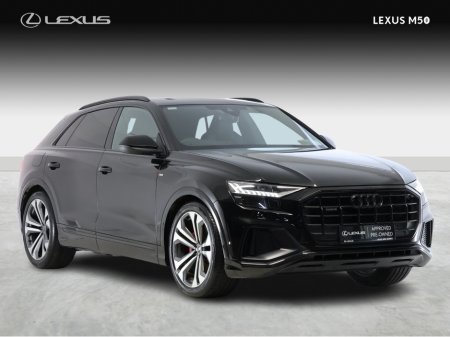 2023 Audi Q8 S-Line Quattro