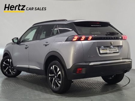 2023 Peugeot 2008 - view 3