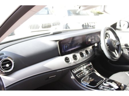 2018 Mercedes-Benz E Class - thumbnail 21