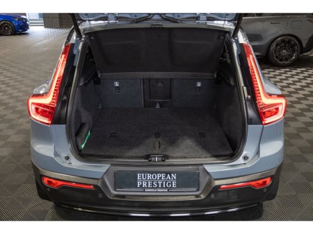 2023 Volvo XC40 BEV 231hp Ultimate €31,950 thumbnail