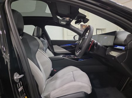 2026 BMW M5  thumbnail